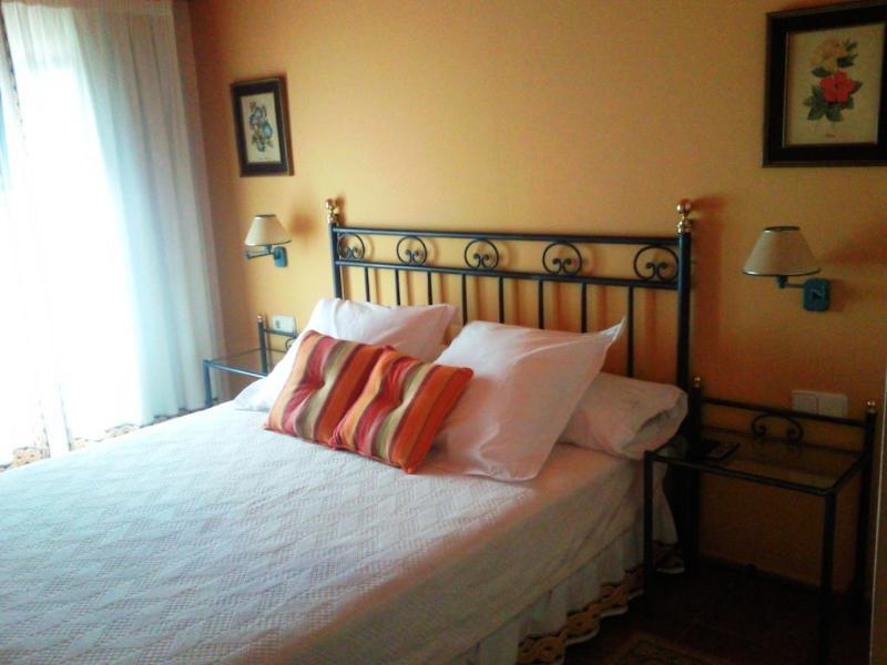 Hotel Y Apartamentos La Casa Rural Chinchón Екстериор снимка
