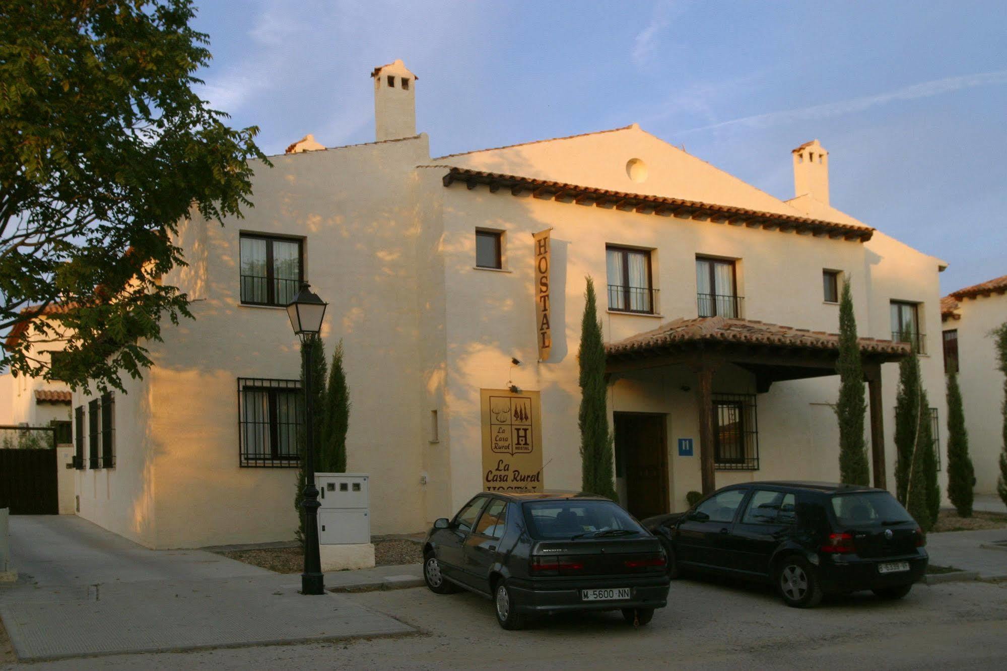 Hotel Y Apartamentos La Casa Rural Chinchón Екстериор снимка